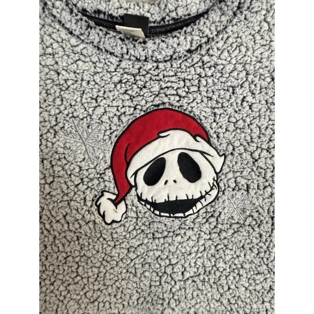 Disney Nightmare Before Christmas Jack Skellington Fuzzy Top / Sleepwear XL - Picture 4 of 13